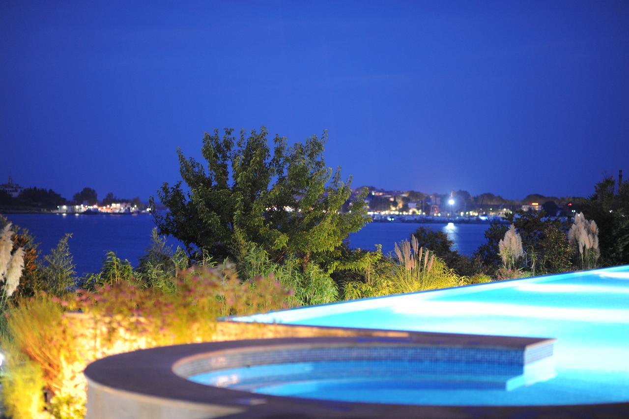 Garden Apartments In Santa Marina Village Sozopol Exterior photo
